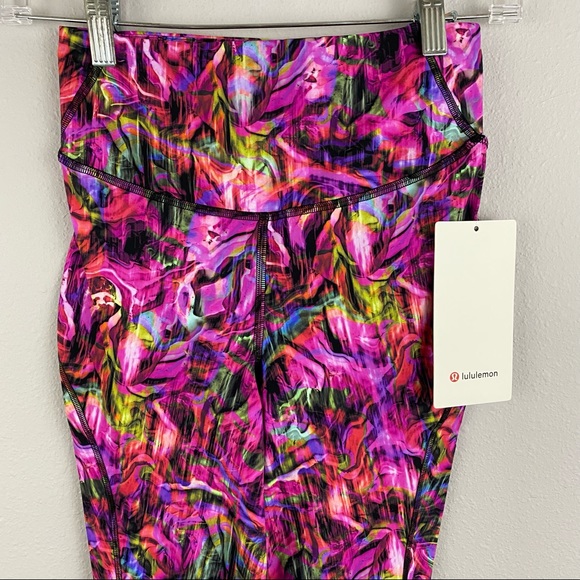 Lululemon • Base Pace High Rise Tight - Picture 3 of 7